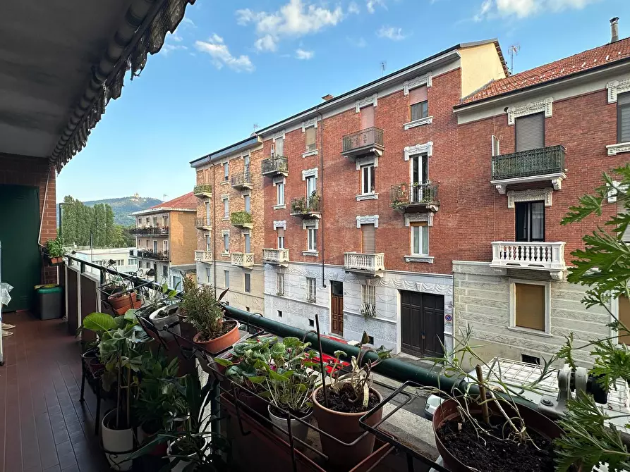 Immagine 25 di Appartamento in vendita  in Via Wuillermin a Torino