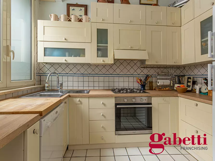 Immagine 9 di Appartamento in vendita  in Via Torquato Tasso, 343 a Napoli