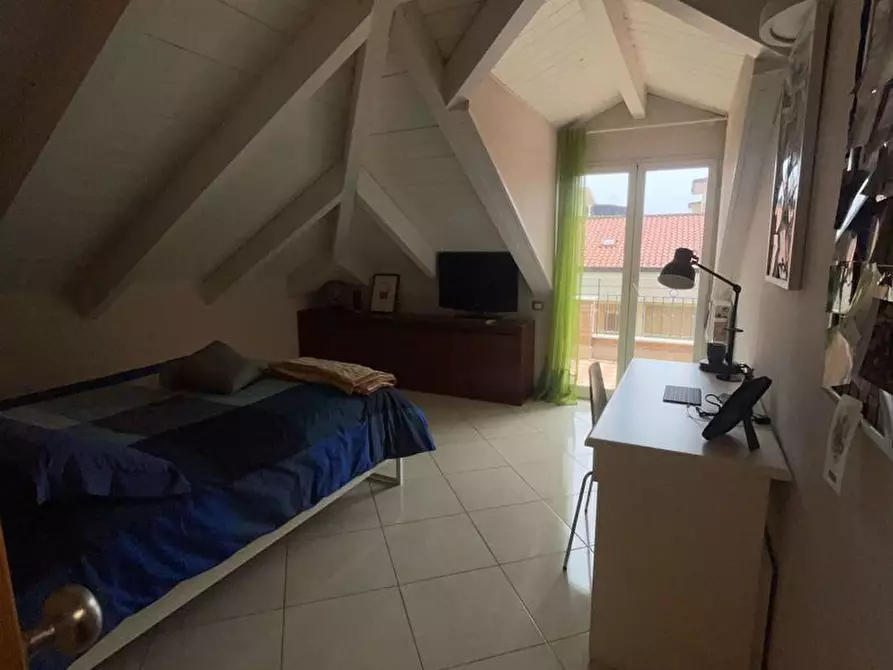 Immagine 27 di Villa in vendita  in Via campagna a Giugliano In Campania