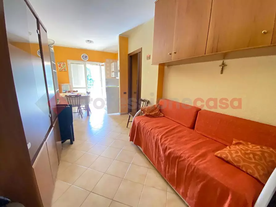 Immagine 11 di Appartamento in vendita  in Viale sicilia, snc a Cellole