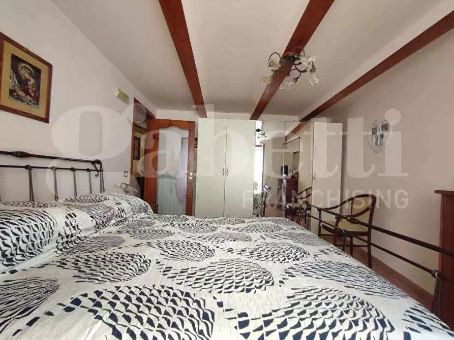 Immagine 39 di Appartamento in vendita  in Corso V. EMANUELE III, 418 a Torre Annunziata