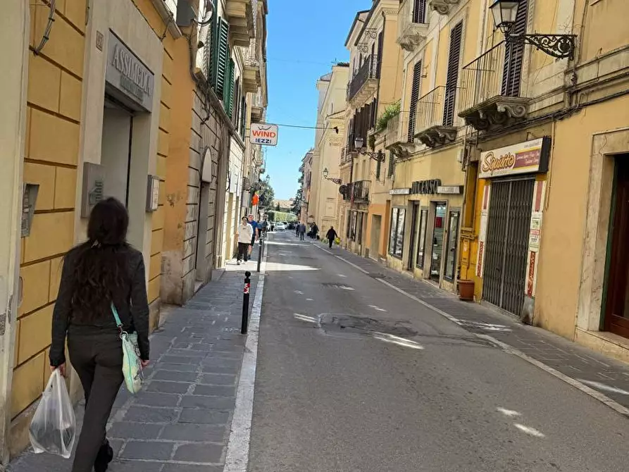 Immagine 5 di Attività commerciale in vendita  in Via ARNIENSE, 43 a Chieti