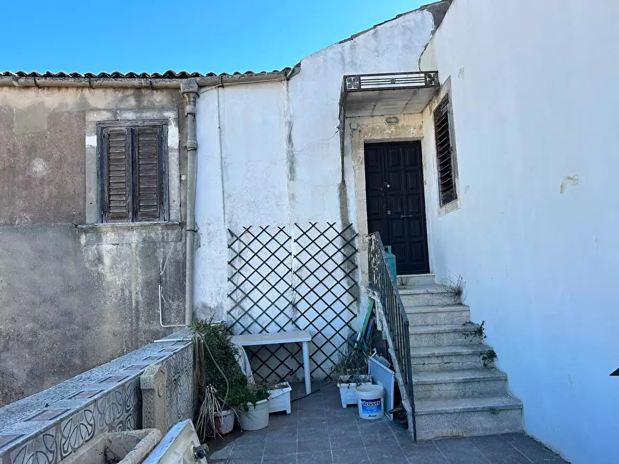 Immagine 15 di Appartamento in vendita  in Via Mirabella, 23 a Siracusa