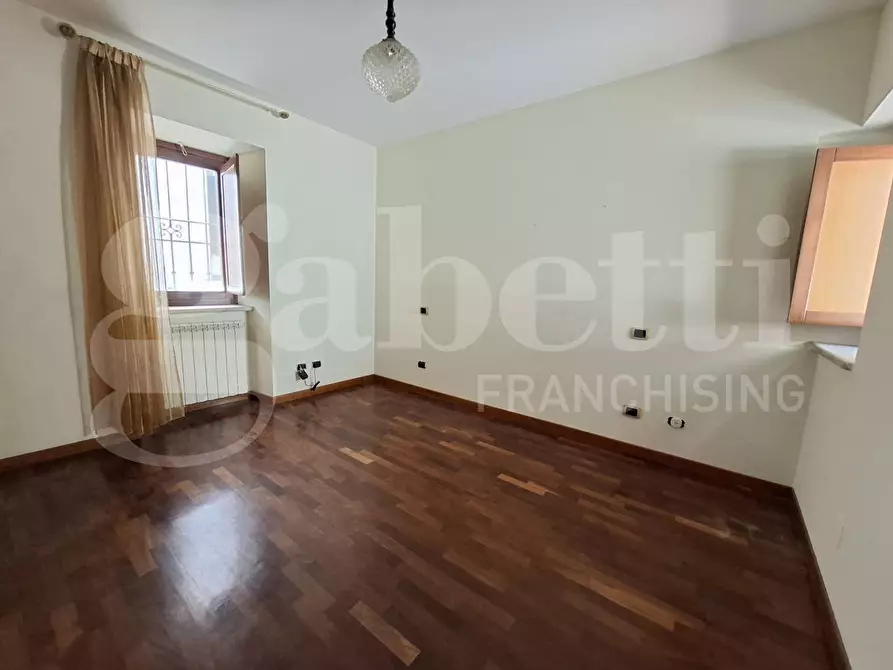 Immagine 10 di Appartamento in vendita  in Vicolo Alonzi, 9 a Sora