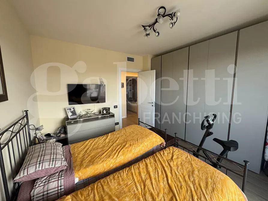 Immagine 34 di Attico in vendita  in Piazza DELLA COSTITUZIONE, 39 a Torino