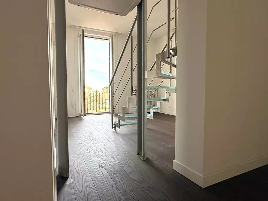 Immagine 14 di Attico in vendita  in Via Houel, 4 a Palermo