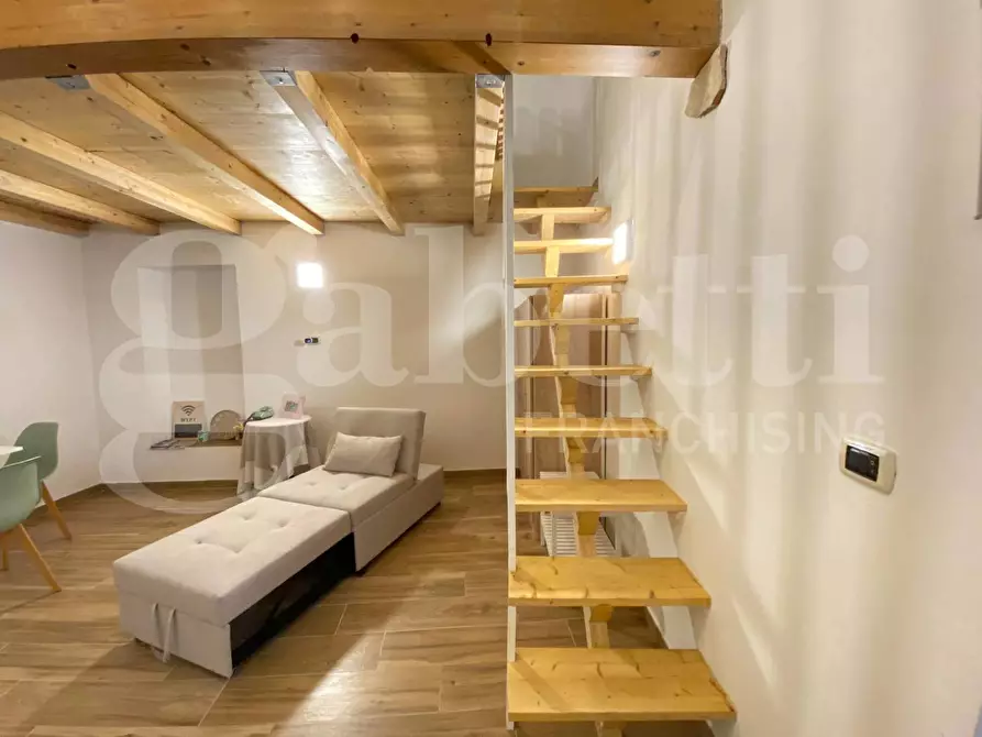 Immagine 11 di Appartamento in vendita  in Via Pedaggio Santa Chiara a Trani