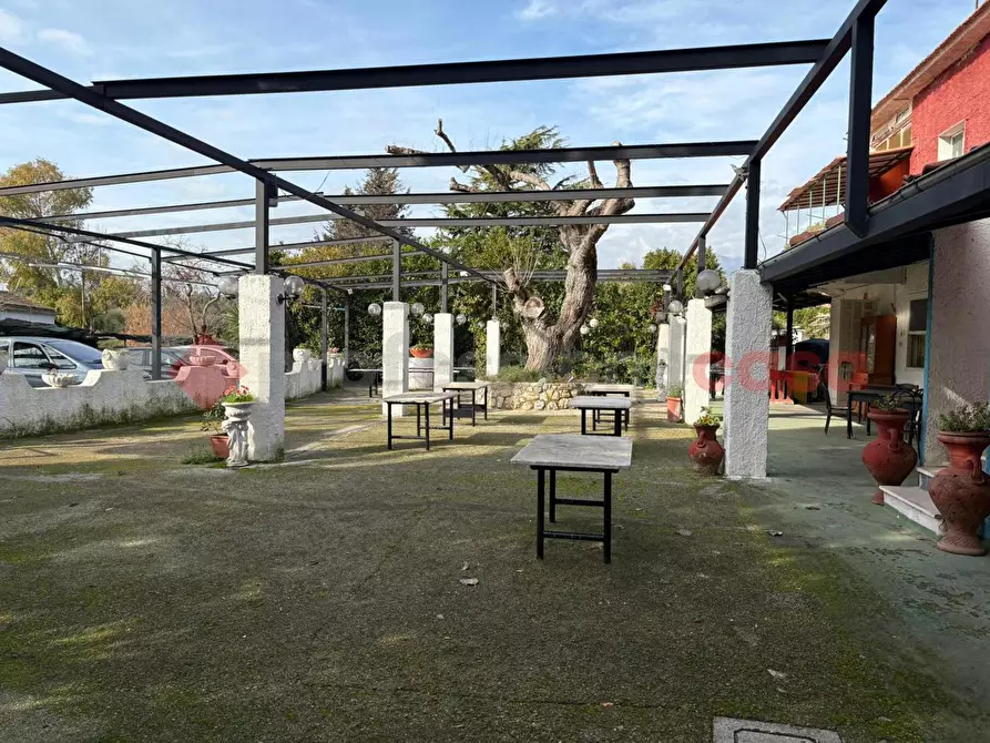 Immagine 34 di Bar / Ristorante in vendita  in Via Punta Fiume, snc a Sessa Aurunca