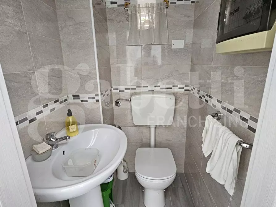 Immagine 7 di Ufficio in affitto  in Via Don Felice Canelli a San Severo