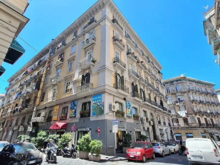 Immagine 1 di Appartamento in vendita  in Piazza Garibaldi, 0 a Napoli