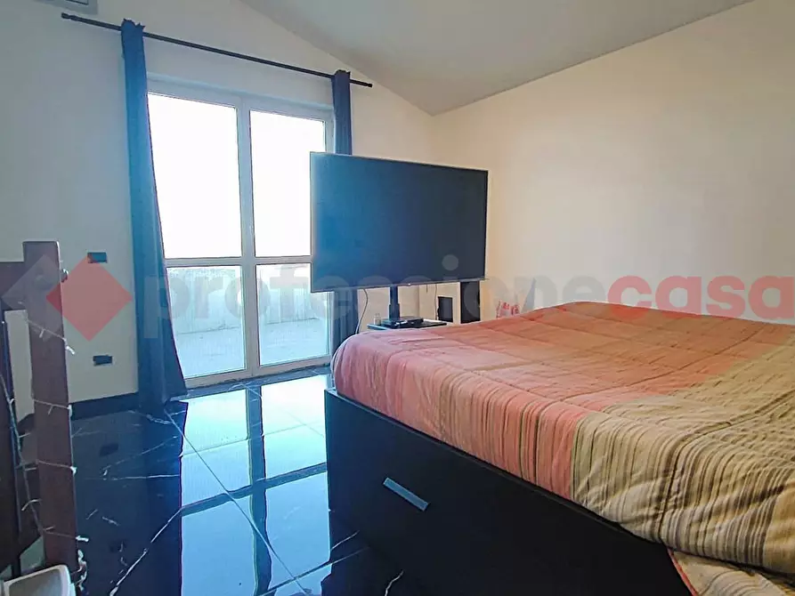 Immagine 19 di Villa in vendita  in Via SALVATOR ALLENDE, 25 a Locate Di Triulzi