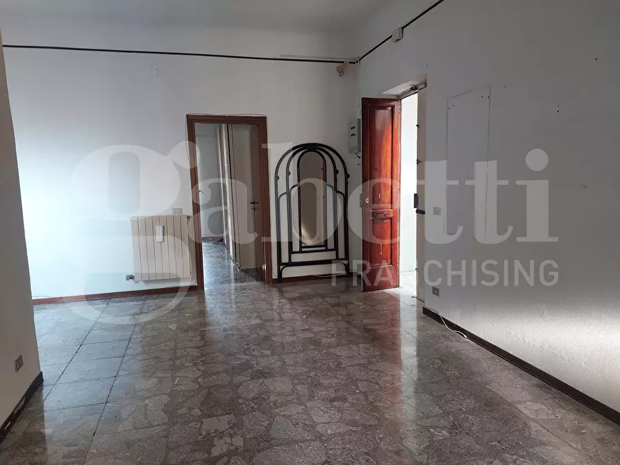 Immagine 11 di Appartamento in vendita  in Via CAVALLOTTI, 52 a Taranto