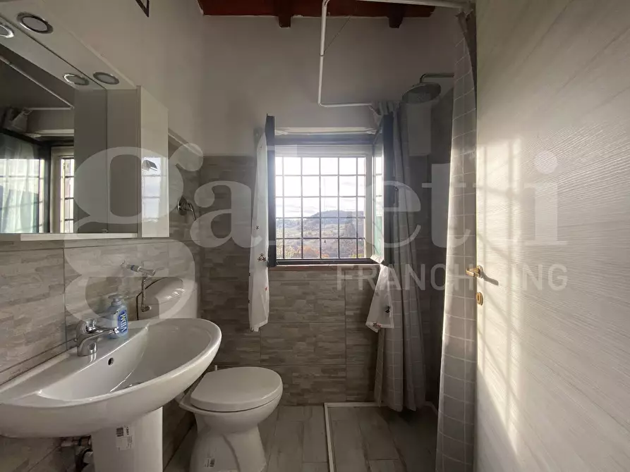 Immagine 7 di Rustico / casale in vendita  in Via DON GIULIO BARBANI, 1 a Assisi