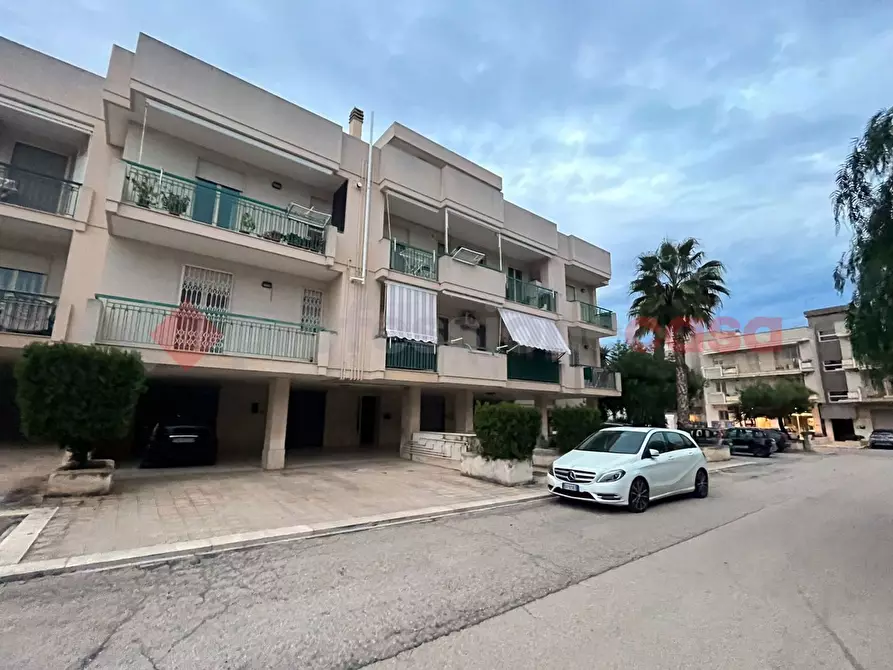 Immagine 1 di Appartamento in vendita  in Via GIOVANNI PAOLO II a Polignano A Mare