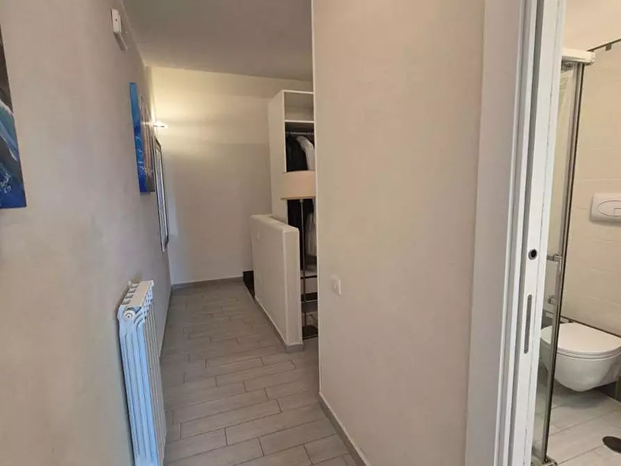 Immagine 35 di Multiproprietà in vendita  in Via Gambardella, 39/c a Torre Annunziata