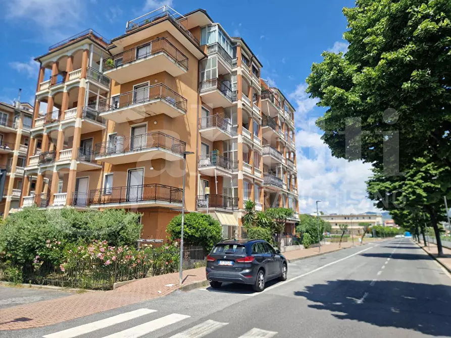 Immagine 8 di Appartamento in vendita  in Via Risorgimento, 70 a Andora