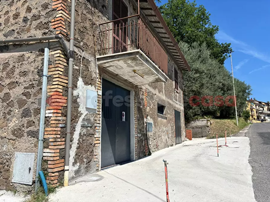 Immagine 4 di Negozio in affitto  in Via Madonna delle Grazie, snc a Anagni