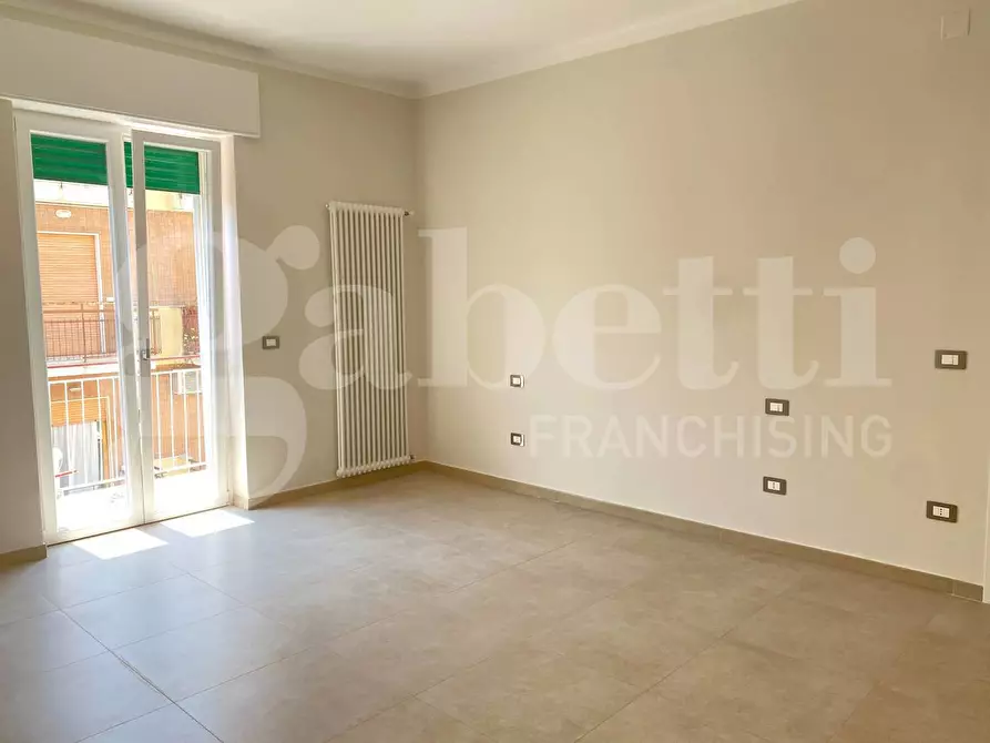 Immagine 9 di Appartamento in affitto  in Via Vittorio Veneto a Trani