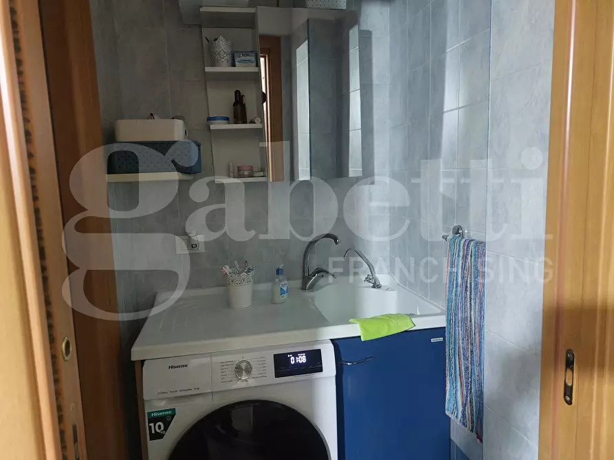 Immagine 22 di Appartamento in vendita  in Viale DELLA LIBERAZIONE, 74 a Taranto