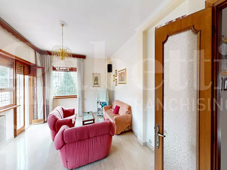 Immagine 8 di Appartamento in vendita  in Via Bibbona, 5 a Roma