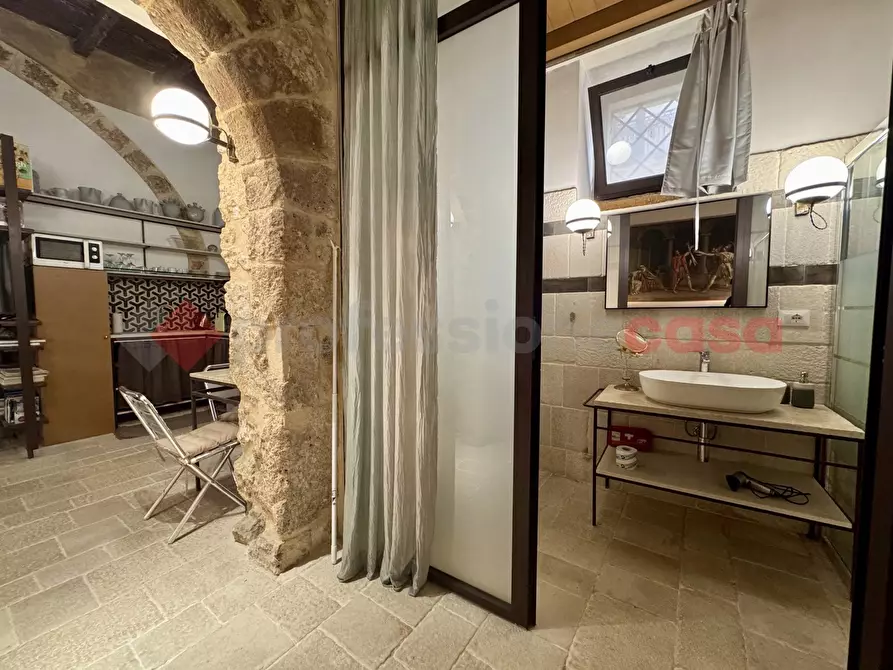 Immagine 8 di Appartamento in vendita  in Via castello maniace, 56 a Siracusa
