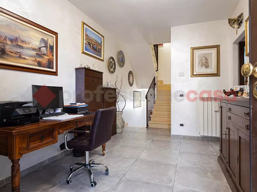 Immagine 24 di Casa quadrifamiliare in vendita  in Via Monteprandrone a Roma