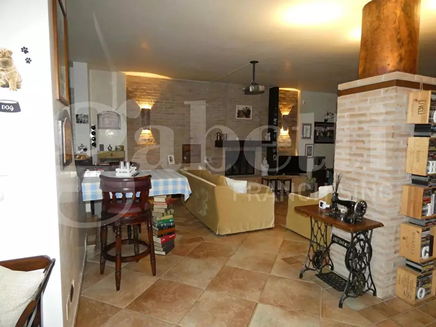 Immagine 10 di Villa in vendita  in Contrada Fiorentino, sn a Ostuni