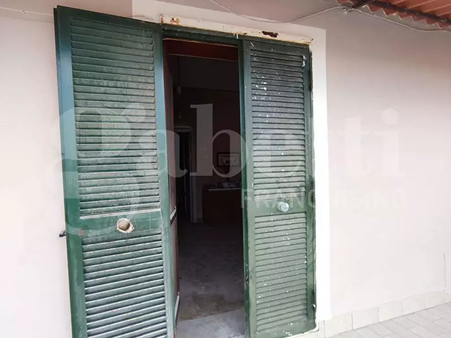 Immagine 4 di Appartamento in vendita  in Via Regina Elena, 2 a Torre Annunziata