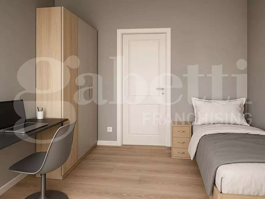 Immagine 5 di Palazzo in vendita  in Via Sicilia, 35 a Capoterra