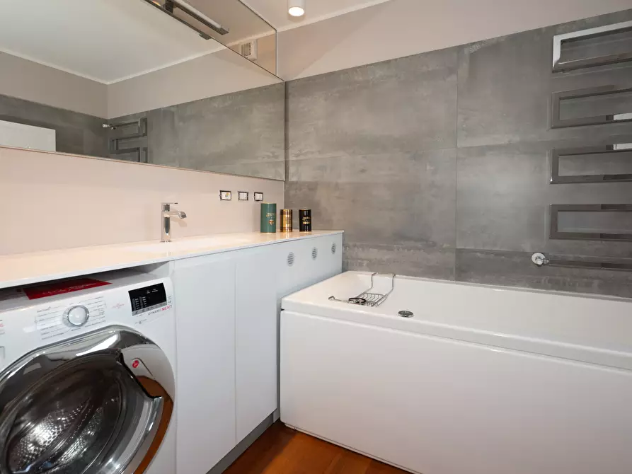 Immagine 41 di Appartamento in vendita  in Via Giovanni Battista Prandina, 30 a Milano
