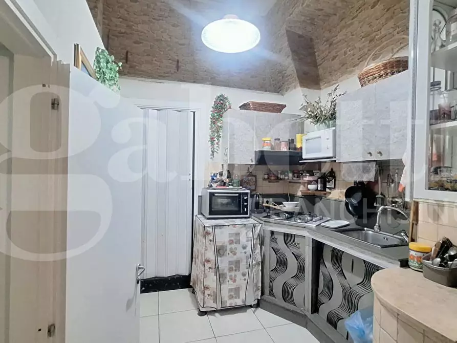 Immagine 4 di Appartamento in vendita  in Vico Molino a Napoli