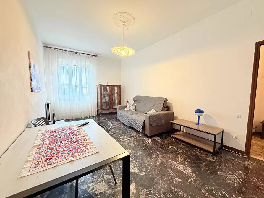 Immagine 2 di Appartamento in affitto  in Via Dante a Finale Ligure