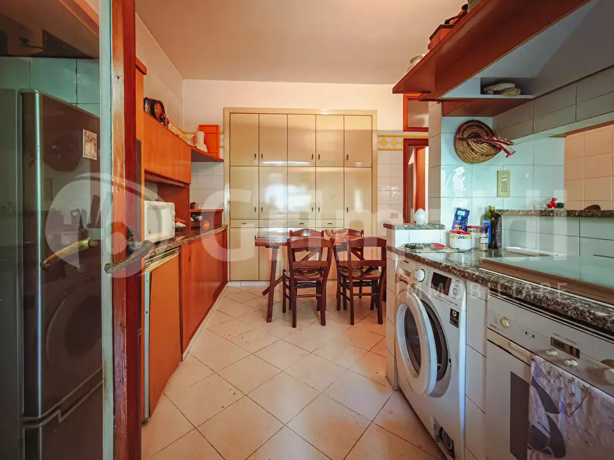 Immagine 12 di Appartamento in vendita  in Via Campodimele, 1 a Roma