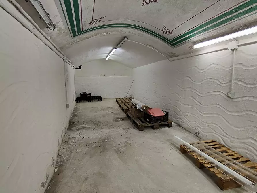 Immagine 4 di Magazzino in affitto  in Via Cima, 8 a Iglesias