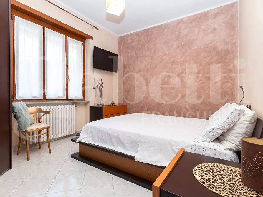 Immagine 10 di Casa bifamiliare in vendita  in Via Foglienghi a Rivalta Di Torino