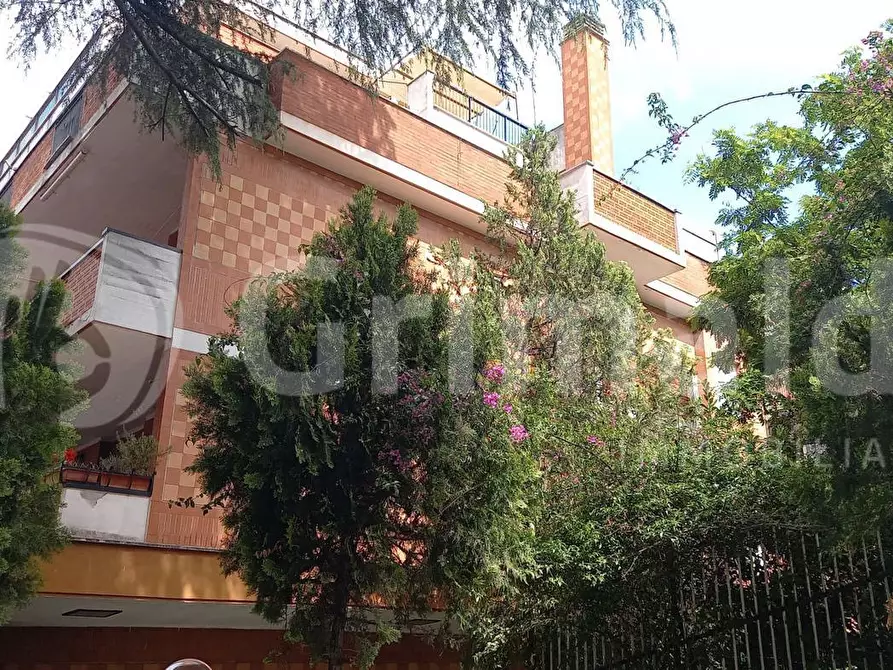 Immagine 18 di Appartamento in vendita  in Via Suor Celestina Donati, 41 a Roma