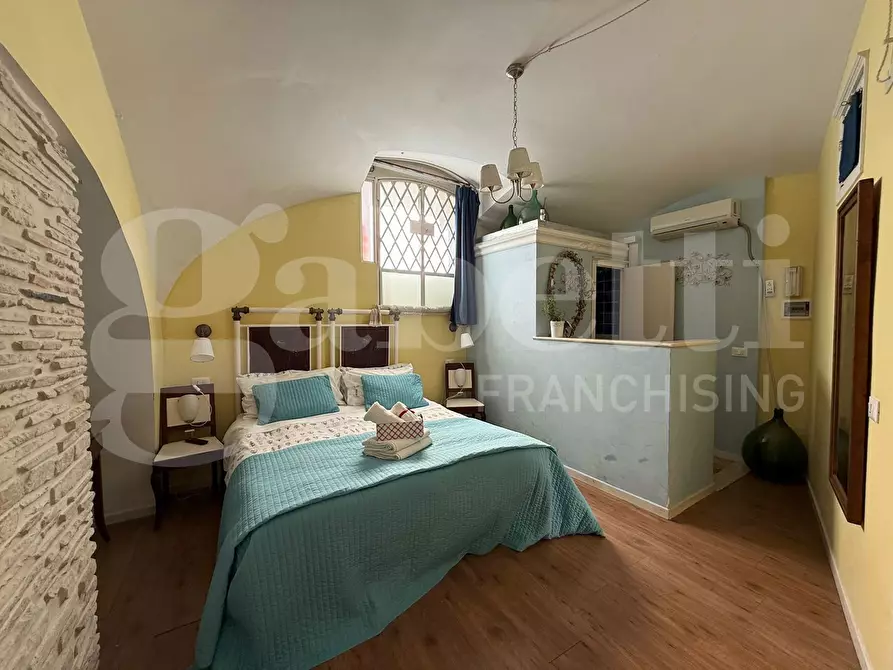 Immagine 1 di Appartamento in vendita  in Via Pio IX, 11 a Gaeta