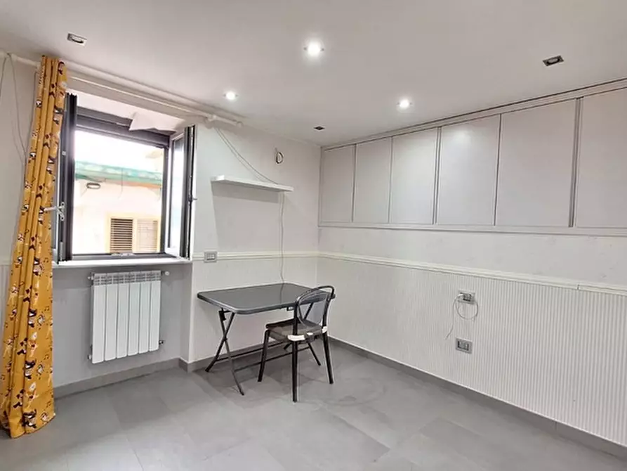 Immagine 7 di Appartamento in vendita  in Via Bartolomeo Chioccarelli a Napoli
