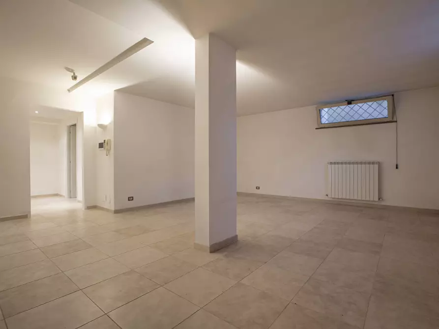 Immagine 25 di Casa quadrifamiliare in vendita  in Via Ermanno Wolf Ferrari, 169 a Roma