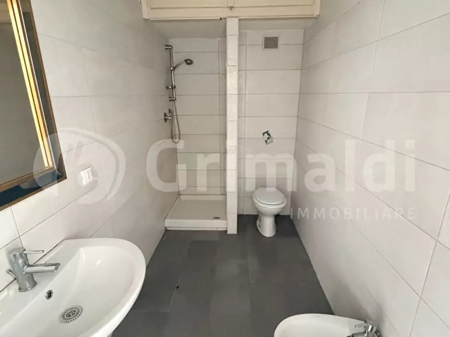 Immagine 13 di Appartamento in vendita  in Via TEODORO LOVATI, 33 a Pavia