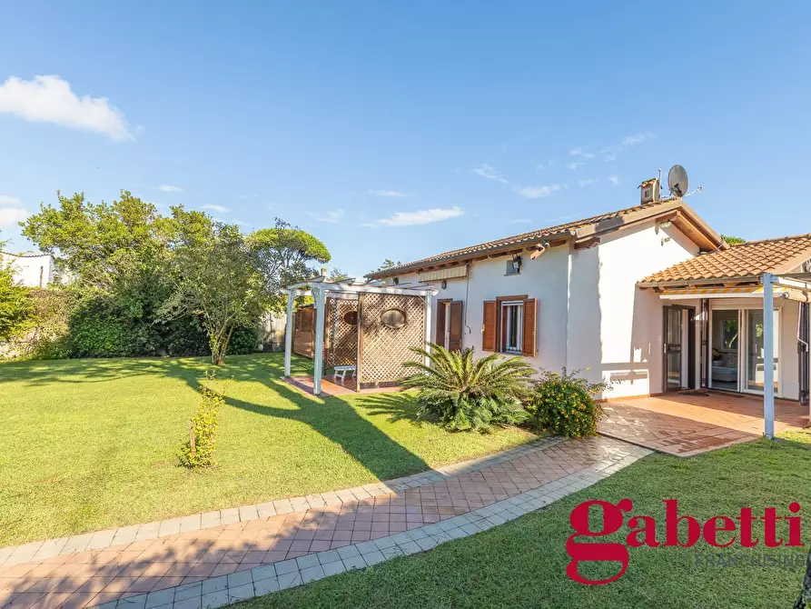 Immagine 4 di Villa in vendita  in Via Terracina, 90 a San Felice Circeo