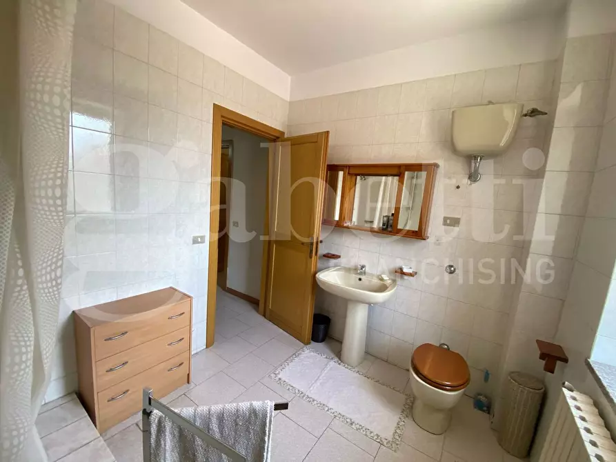 Immagine 16 di Appartamento in affitto  in Via Santa Colomba, 121 a Benevento