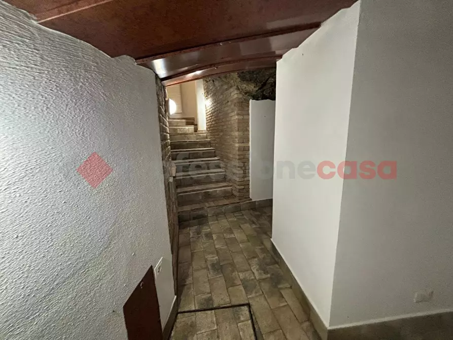 Immagine 14 di Negozio in vendita  in Via moele tosi, 2 a Paliano