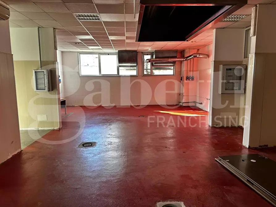 Immagine 20 di Capannone industriale in vendita  in Via Dei Calafati a Molfetta