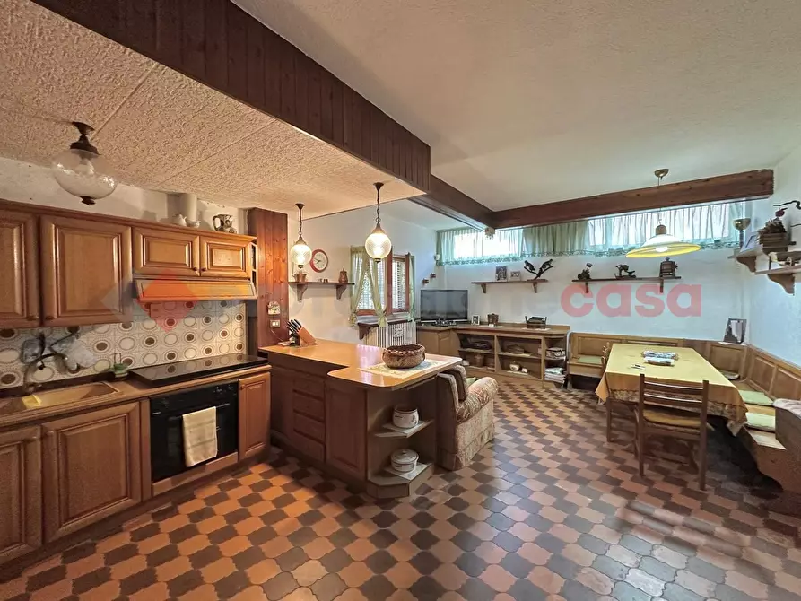 Immagine 45 di Villa in vendita  in Via Delle Robinie a Opera
