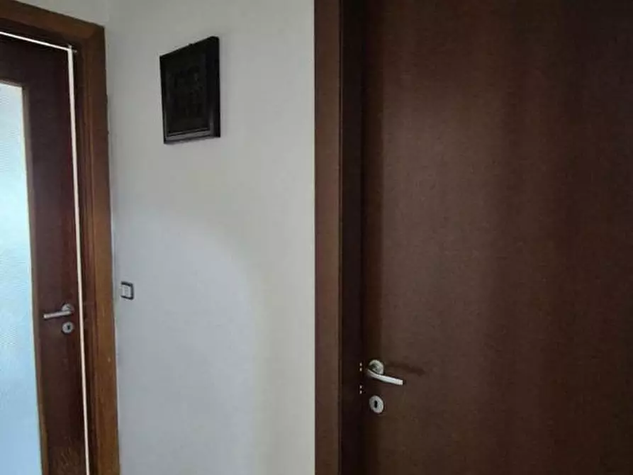 Immagine 23 di Appartamento in vendita  in Piazza Enrico De Nicola, 5 a Torre Annunziata