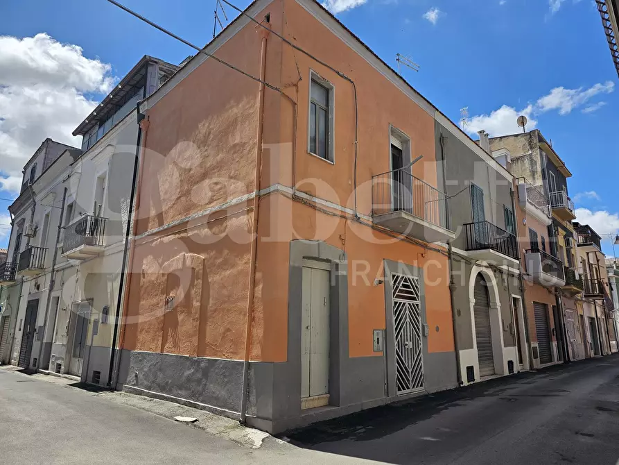 Immagine 3 di Casa indipendente in vendita  in Via Cristoforo Colombo a San Severo