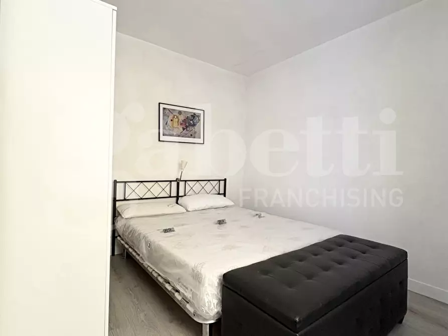Immagine 24 di Appartamento in vendita  in Piazza San Gioacchino, 8 a Colleferro