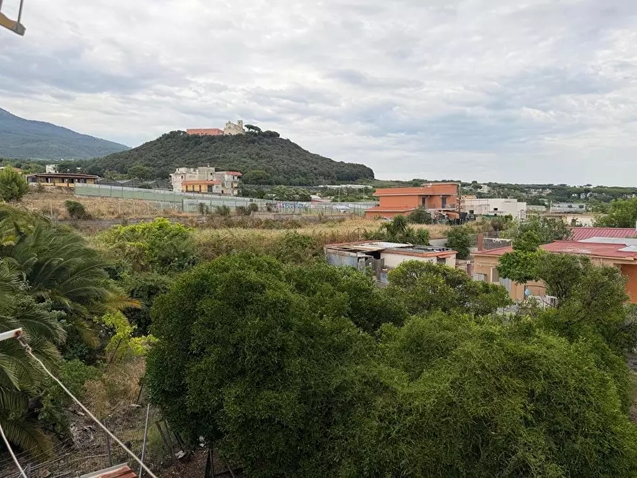 Immagine 16 di Appartamento in vendita  in Via Lazio, 68 a Torre Del Greco