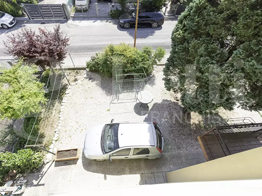 Immagine 4 di Casa bifamiliare in vendita  in Via Parini, 11 a Mogliano Veneto